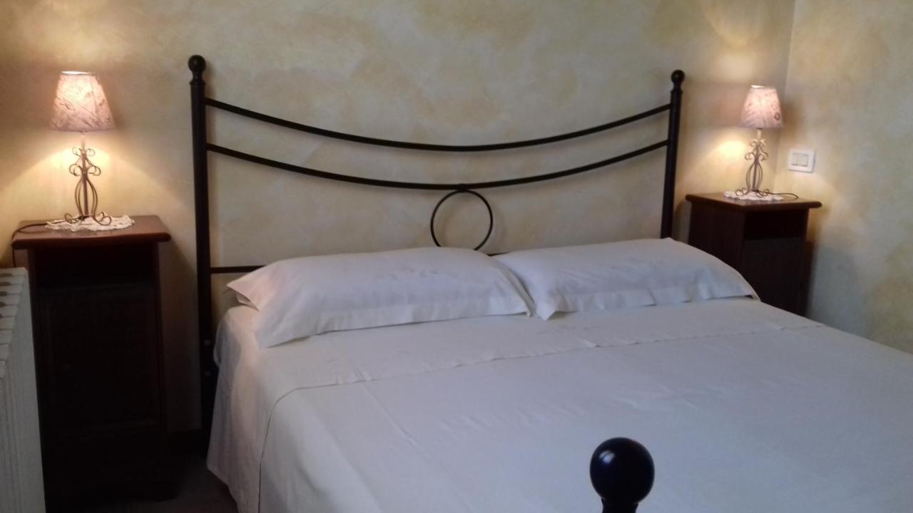 Agriturismo Tenuta Santa Maria Notaresco Экстерьер фото